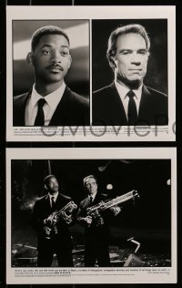 8x745 MEN IN BLACK presskit w/ 10 stills 1997 Will Smith & Tommy Lee Jones protecting the Earth!