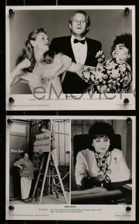 8x885 SHE-DEVIL presskit w/ 10 stills 1989 Rosanne Barr, Meryl Streep, Ed Begley Jr, Sylvia Miles