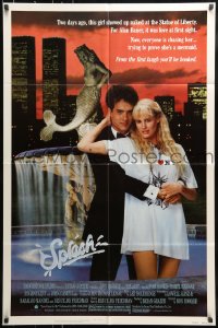 8y794 SPLASH 1sh 1984 Tom Hanks loves mermaid Daryl Hannah in New York City under Twin Towers!