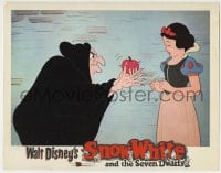 8z833 SNOW WHITE & THE SEVEN DWARFS LC R1967 Disney classic, Snow White getting apple from witch!