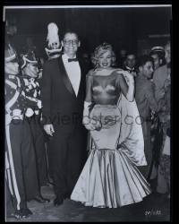 9m518 MARILYN MONROE/ARTHUR MILLER 8x10 negative 1957 at The Prince and the Showgirl premiere!