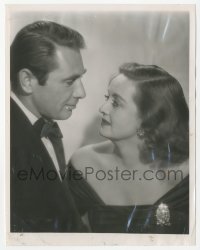 9s125 BETTE DAVIS/GARY MERRILL 7x9 news photo 1950 they might marry after divorcing their spouses!