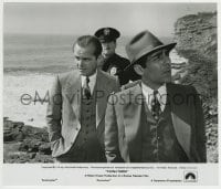 9s195 CHINATOWN 8.25x9.5 still 1974 Jack Nicholson walking with cops by the beach!