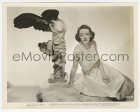 9s249 DARK VICTORY candid 8x10.25 still 1939 sexy Bette Davis posing by The Winged Nike statue!