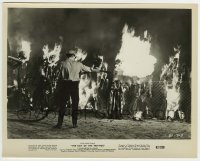 9s254 DAY OF THE TRIFFIDS 8x10.25 still 1962 Howard Keel burns the plant monsters to death!