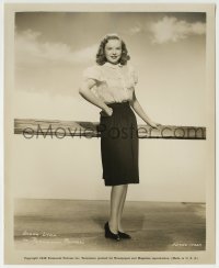 9s266 DIANA LYNN 8.25x10 still 1946 full-length leaning on rail with her hand on her hip!