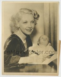 9s426 HELEN TWELVETREES 6.5x8.5 news photo 1932 she doesn't let motherhood put an end her career!