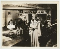 9s462 I MARRIED A WITCH 8x10 key book still 1942 beautiful Veronica Lake smiling at old lady!