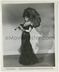 9s670 NATALIE WOOD 8.25x10 still 1960s sexy full-length portrait wearing great dress with parasol!