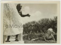9s789 REVENGE OF THE CREATURE 7.25x10.25 still 1955 c/u of the monster approaching scared child!