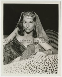 9s867 STORY OF JUDITH TV 8.25x10.25 still 1960 Joan Fontaine, part of the General Electric Theater!