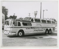 9s997 YOUNG PHILADELPHIANS candid 8.25x10 still 1959 cool Greyhound tour bus promoting the movie!