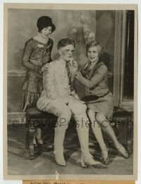 9s609 MARY EATON 6.5x8.75 news photo 1928 preparing w/ brother & sister for New York stage show!