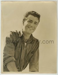 9x176 ROBERT TAYLOR deluxe 10x13 still 1930s great youthful smiling close up with sleeves rolled up!