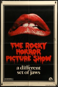 9y728 ROCKY HORROR PICTURE SHOW style A 1sh 1975 c/u lips image, a different set of jaws!