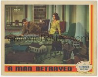 9z525 MAN BETRAYED LC 1941 Frances Dee watches John Wayne with coolest model train layout!