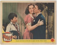 9z565 MOKEY LC 1942 Robert Blake watches Dan Dailey kiss Donna Reed & hopes she has one for him!