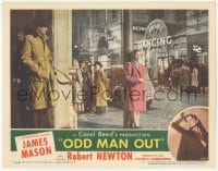 9z609 ODD MAN OUT LC #7 1947 directed by Carol Reed, Kathleen Ryan being watched on city street!