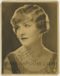 1b197 LAURA LA PLANTE signed deluxe 10.75x13.75 still 1930s head & shoulders portrait with pearls!
