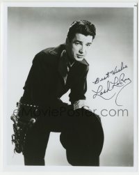 1b893 LASH LA RUE signed 8x10 REPRO still 1980s great close up leaning on his knee & holding hat!