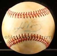 1b639 GAYLORD PERRY signed baseball 1970s the professional pitcher who won the Cy Young Award!