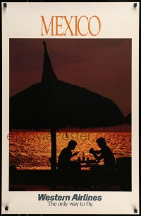 1d196 WESTERN AIRLINES MEXICO 24x37 travel poster 1980s romantic image of couple dining on by beach!