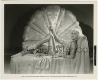 1h187 CARPETBAGGERS 8x10 key book still 1964 sexy Carroll Baker laying down with martini glass!