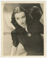 1h364 GONE WITH THE WIND 8x10 still 1939 close portrait of beautiful Vivien Leigh out of costume!