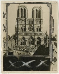 1h441 HUNCHBACK OF NOTRE DAME candid 8x10.25 still 1923 exact replica set of the famous cathedral!