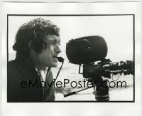 1h035 JAWS deluxe candid 8x10 file photo 1975 Steven Spielberg with whistle by camera by Goldman!