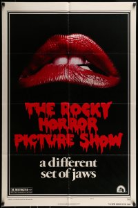 1j719 ROCKY HORROR PICTURE SHOW style A 1sh 1975 c/u lips image, a different set of jaws!