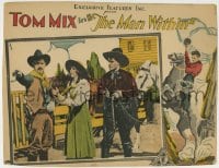 1r649 MAN WITHIN LC R1920s Tom Mix watches Victoria Forde talking to cowboy pointing away!