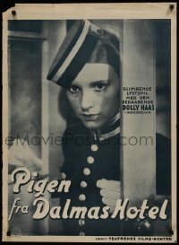 1t365 DER PAGE VOM DALMASSE-HOTEL Danish 1933 Victor Janson, cool close-up of bellhop Dolly Haas!