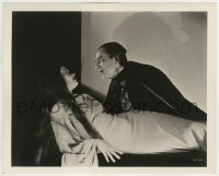 1w175 MARK OF THE VAMPIRE deluxe 8x10 still 1935 c/u of Bela Lugosi over Carroll Borland by McNulty!