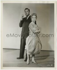 2a162 BAT 8.25x10 still 1959 great posed portrait of smoking Vincent Price & Agnes Moorehead!