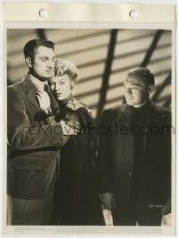 2a172 BEAST WITH FIVE FINGERS 8x11 key book still 1947 Peter Lorre, stares at Andrea King & Alda!