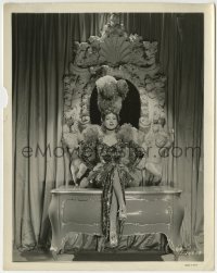 2a642 MAISIE GETS HER MAN 8x10.25 still 1942 full-length sexy Ann Sothern in elaborate costume!