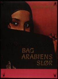 2b116 BAG ARABIENS SLOR Danish 1960s great image of veiled woman with red nails and sexy eyes!