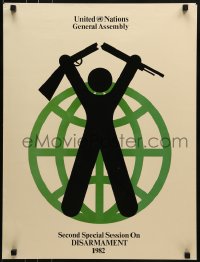 2d611 UNITED NATIONS GENERAL ASSEMBLY 19x25 special poster 1982 figure breaking a rifle, English