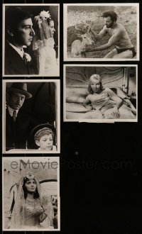 2g556 LOT OF 5 7X9 TV STILLS 1960s-1980s great images from a variety of different movies!