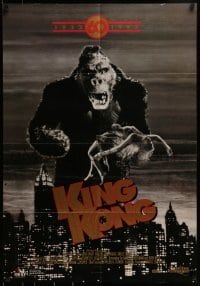 2z888 KING KONG 27x39 video poster R1993 giant ape carrying a blonde on Empire State Building!