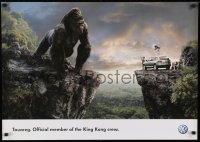 2z142 KING KONG 23x33 advertising poster 2005 great image of the gigantic ape and car!