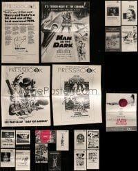 3a126 LOT OF 21 UNCUT PRESSBOOKS 1970s advertising for a variety of different movies!