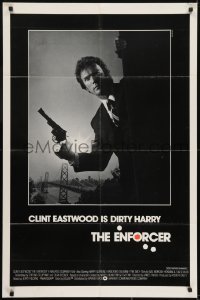 3b239 ENFORCER int'l 1sh 1976 photo of Clint Eastwood as Dirty Harry by Bill Gold!