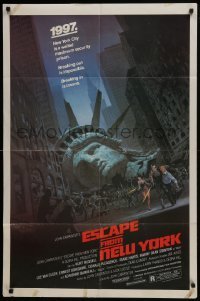 3b246 ESCAPE FROM NEW YORK studio style 1sh 1981 Carpenter, Jackson art of decapitated Lady Liberty!