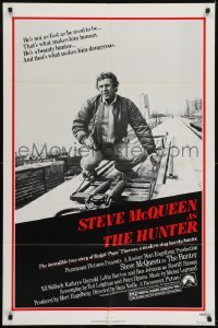 3b387 HUNTER 1sh 1980 great image of bounty hunter Steve McQueen!