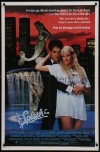 3b807 SPLASH 1sh 1984 Tom Hanks loves mermaid Daryl Hannah in New York City under Twin Towers!