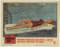3c384 CROWDED SKY LC #2 1960 sexy Rhonda Fleming in bathing suit sun tanning by swimming pool!