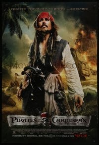 3g694 PIRATES OF THE CARIBBEAN: ON STRANGER TIDES advance DS 1sh 2011 Depp as Captain Jack!