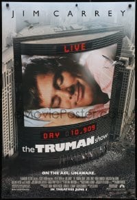 3g911 TRUMAN SHOW advance DS 1sh 1998 cool image of Jim Carrey on large screen, Peter Weir!